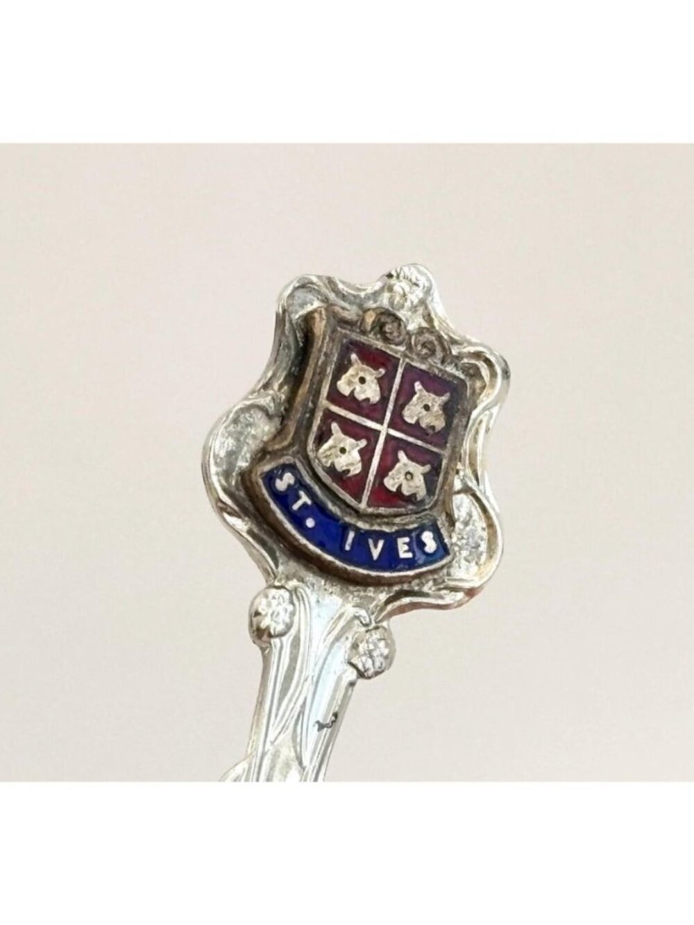 St. Ives vintage Silver Plated Enameled Emblem Collectible Decorative Spoon